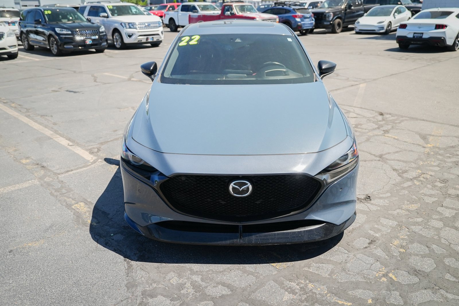 Used 2022 MAZDA MAZDA3 s image 2