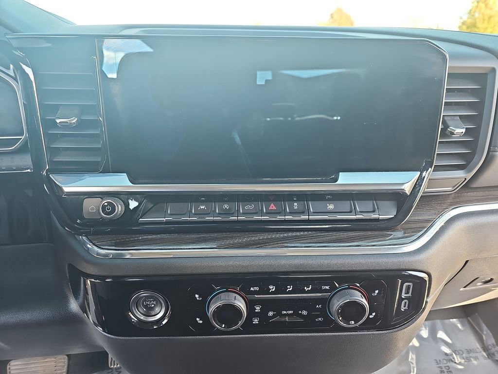 Certified 2024 Chevrolet Silverado 1500 LT image 26
