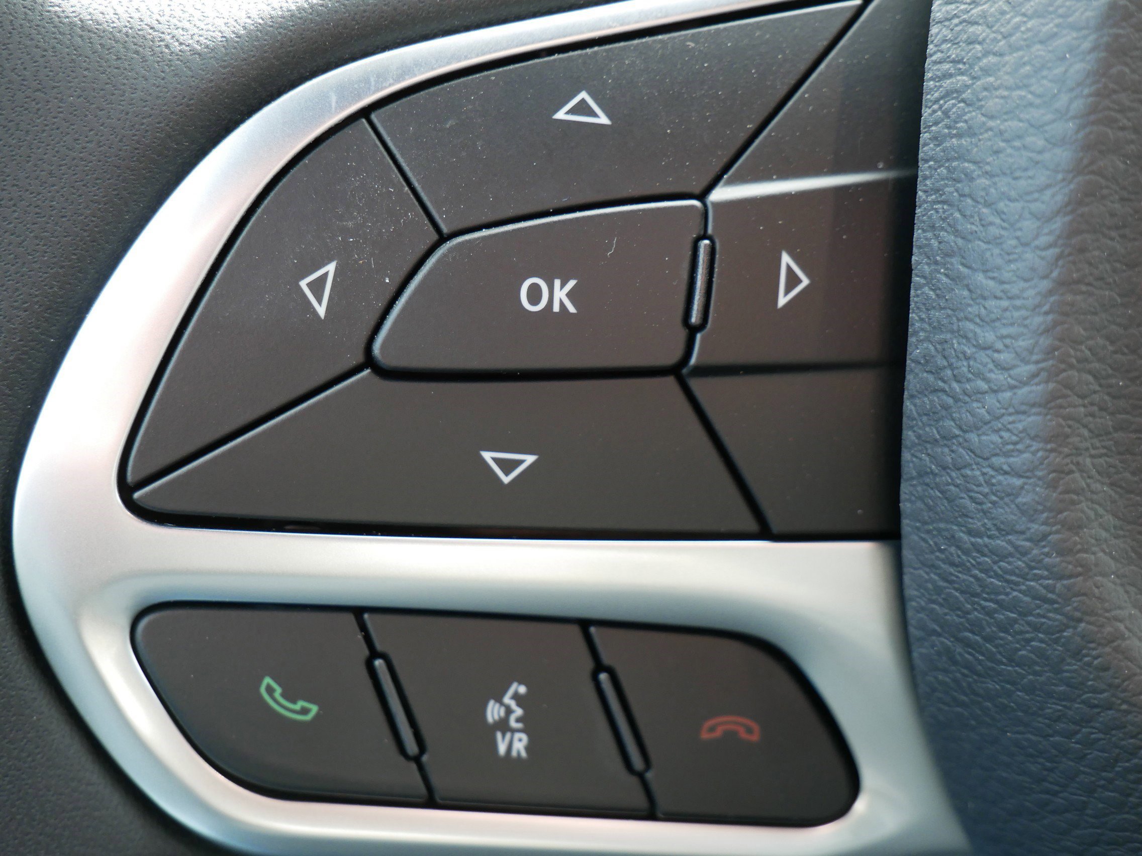 New 2026 Chrysler Pacifica Select image 15