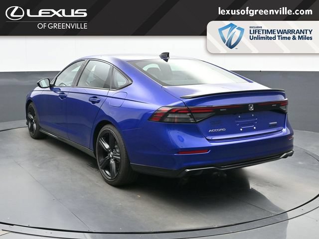 Used 2024 Honda Accord Sport image 7