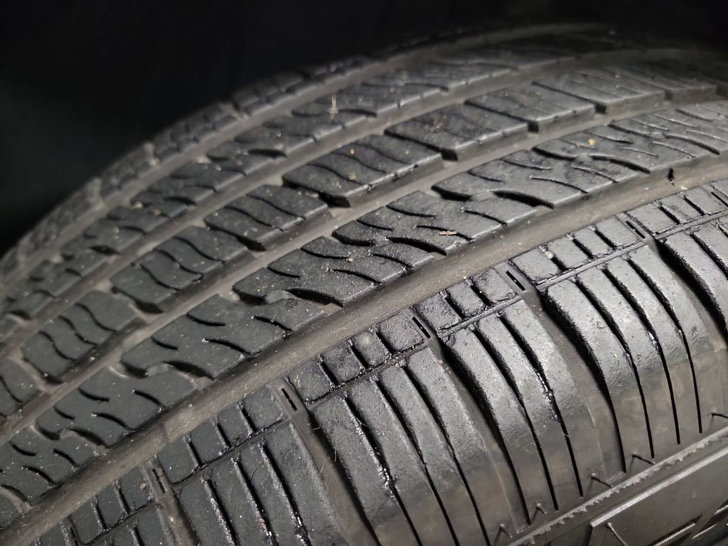 Used 2023 Volkswagen Tiguan S image 11