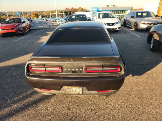 Used 2018 Dodge Challenger R/T Scat Pack w/ Driver Convenience Group RWD image 10