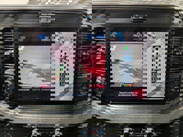 Used 2025 Ford F350 Platinum image 30