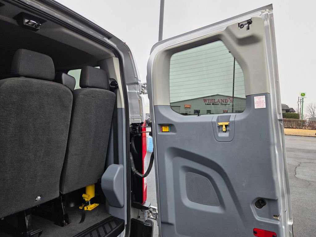 Used 2019 Ford Transit 350 XLT image 20