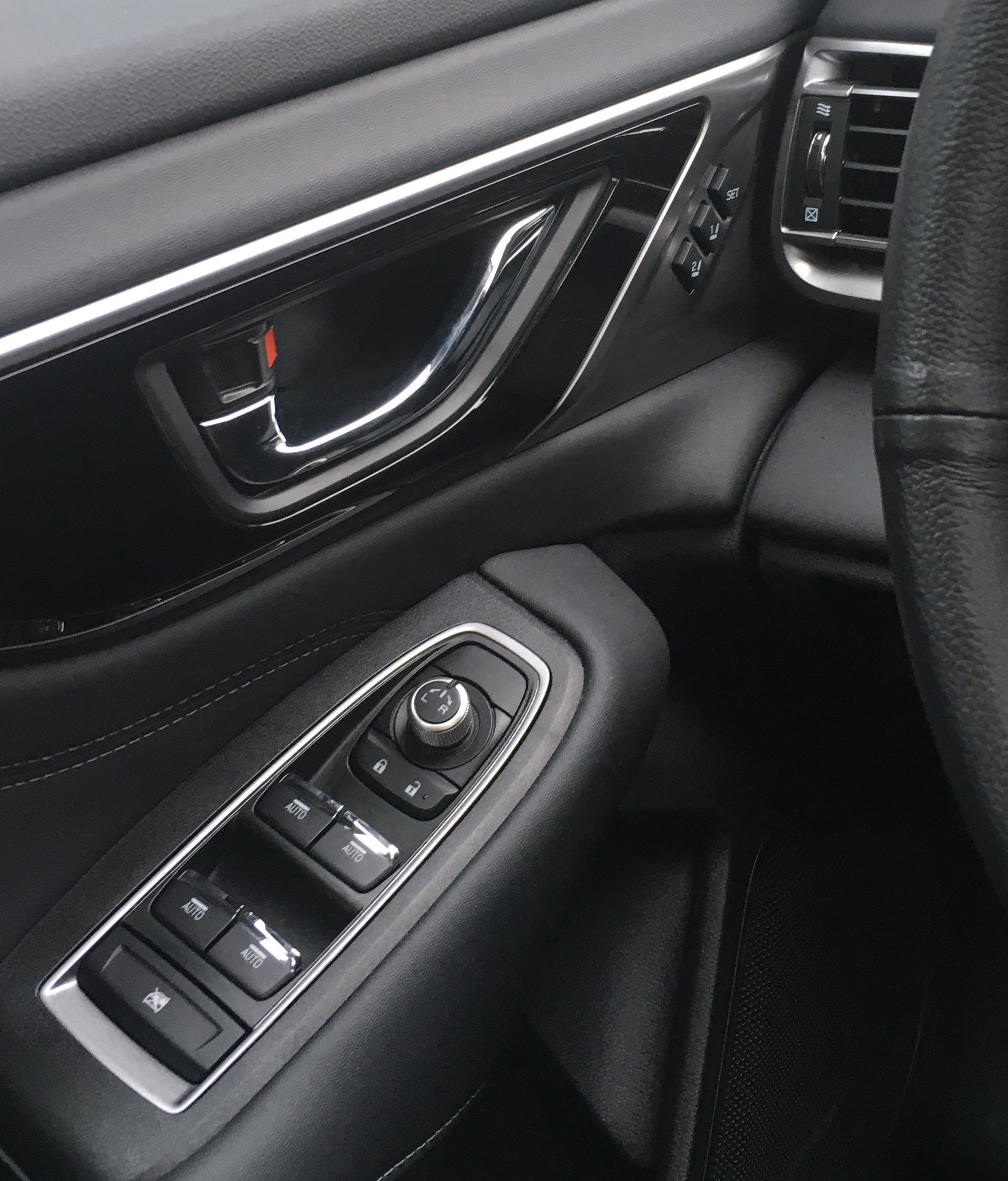 Used 2025 Subaru Outback Limited XT image 13