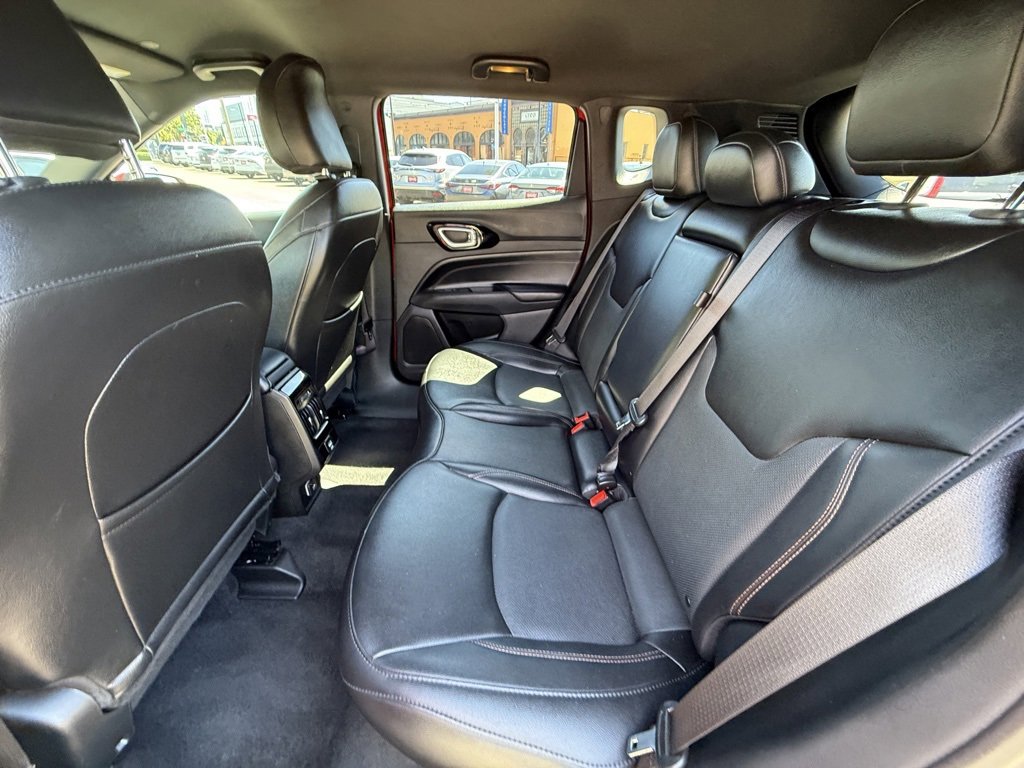 Used 2023 Jeep Compass Limited image 23