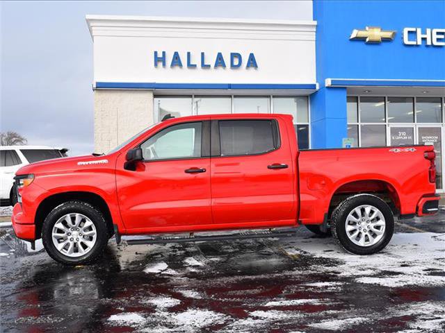 Used 2023 Chevrolet Silverado 1500 Custom image 8