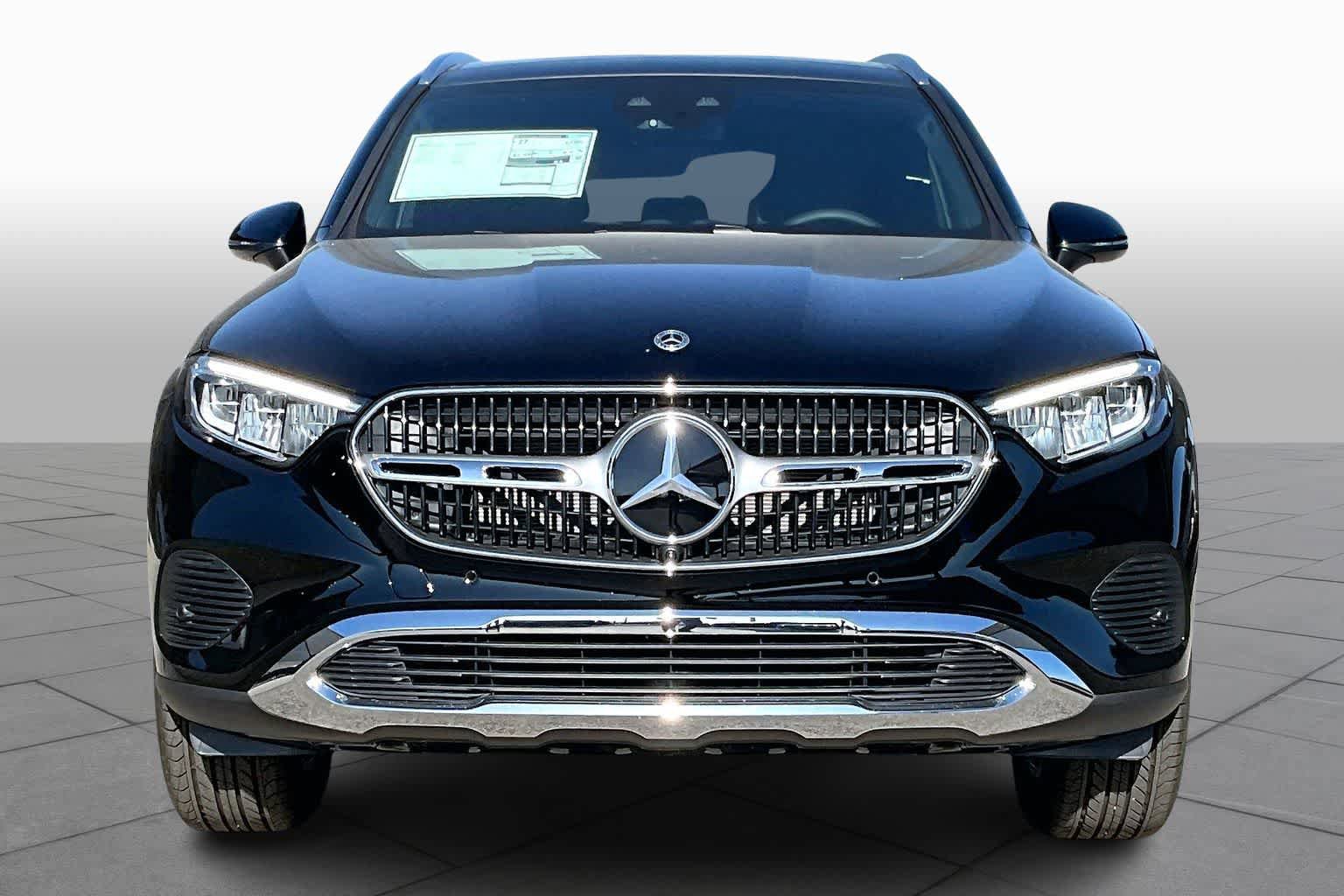 New 2026 Mercedes-Benz GLC 300 image 3