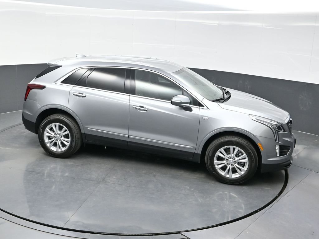 New 2026 Cadillac XT5 Luxury w/ LPO, Floor Liner Package AWD/4WD image 34