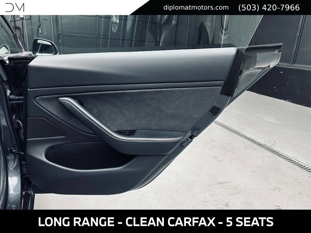 Used 2018 Tesla Model 3 Long Range RWD image 26