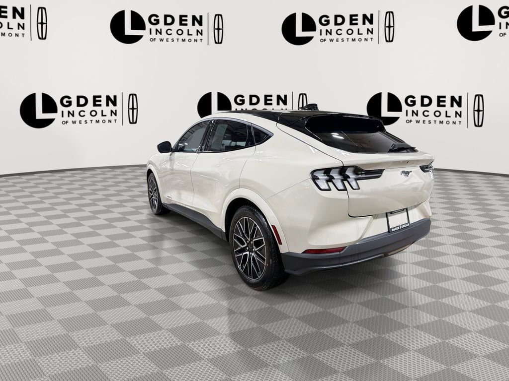 Used 2025 Ford Mustang Mach-E Premium image 6
