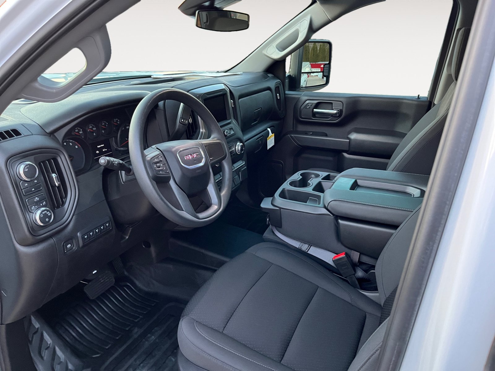 New 2024 GMC Sierra 2500 Pro w/ Convenience Package AWD/4WD image 9