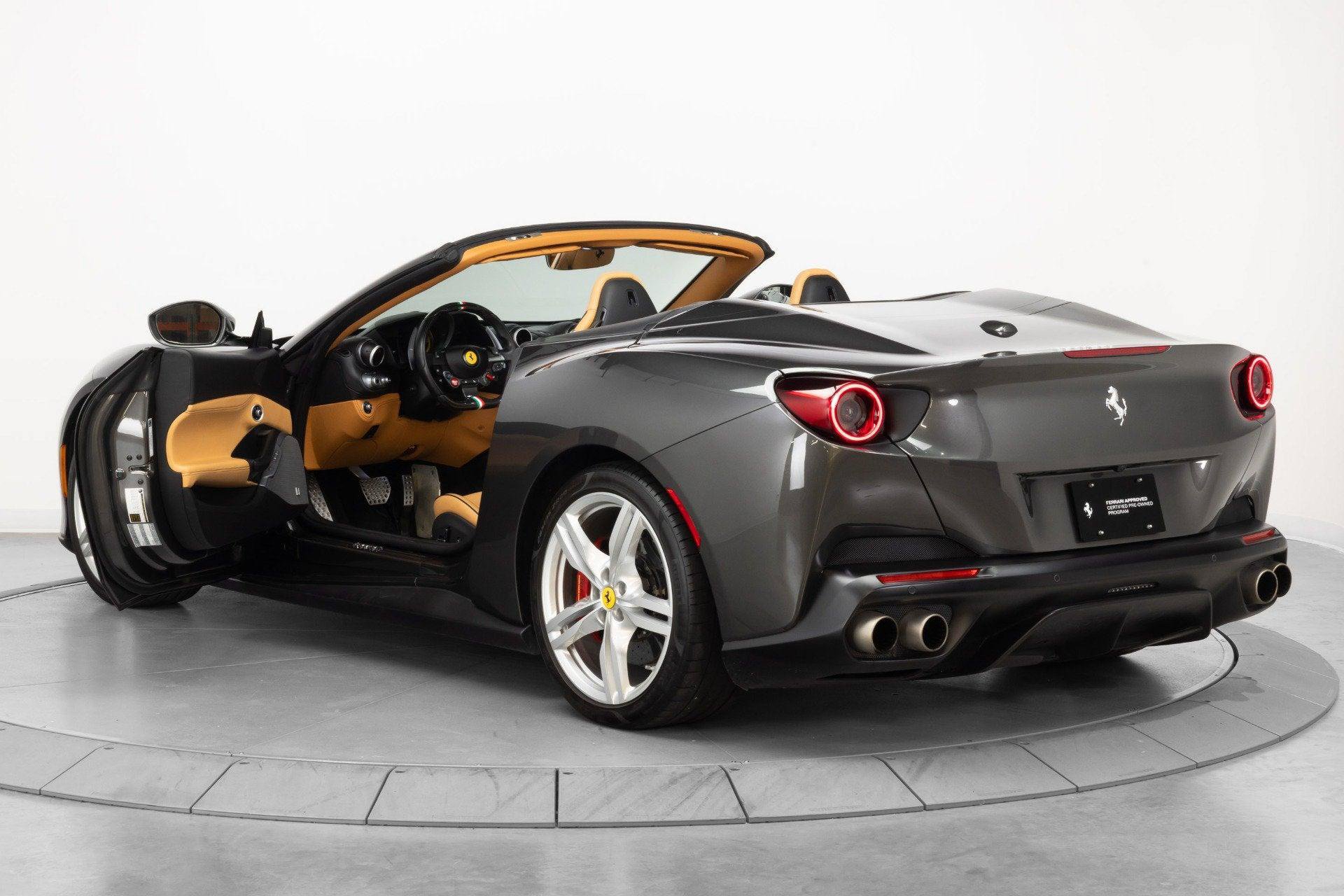 Used 2019 Ferrari Portofino RWD image 52