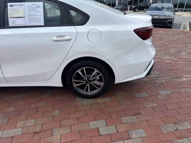 Used 2023 Kia Forte LXS FWD image 6