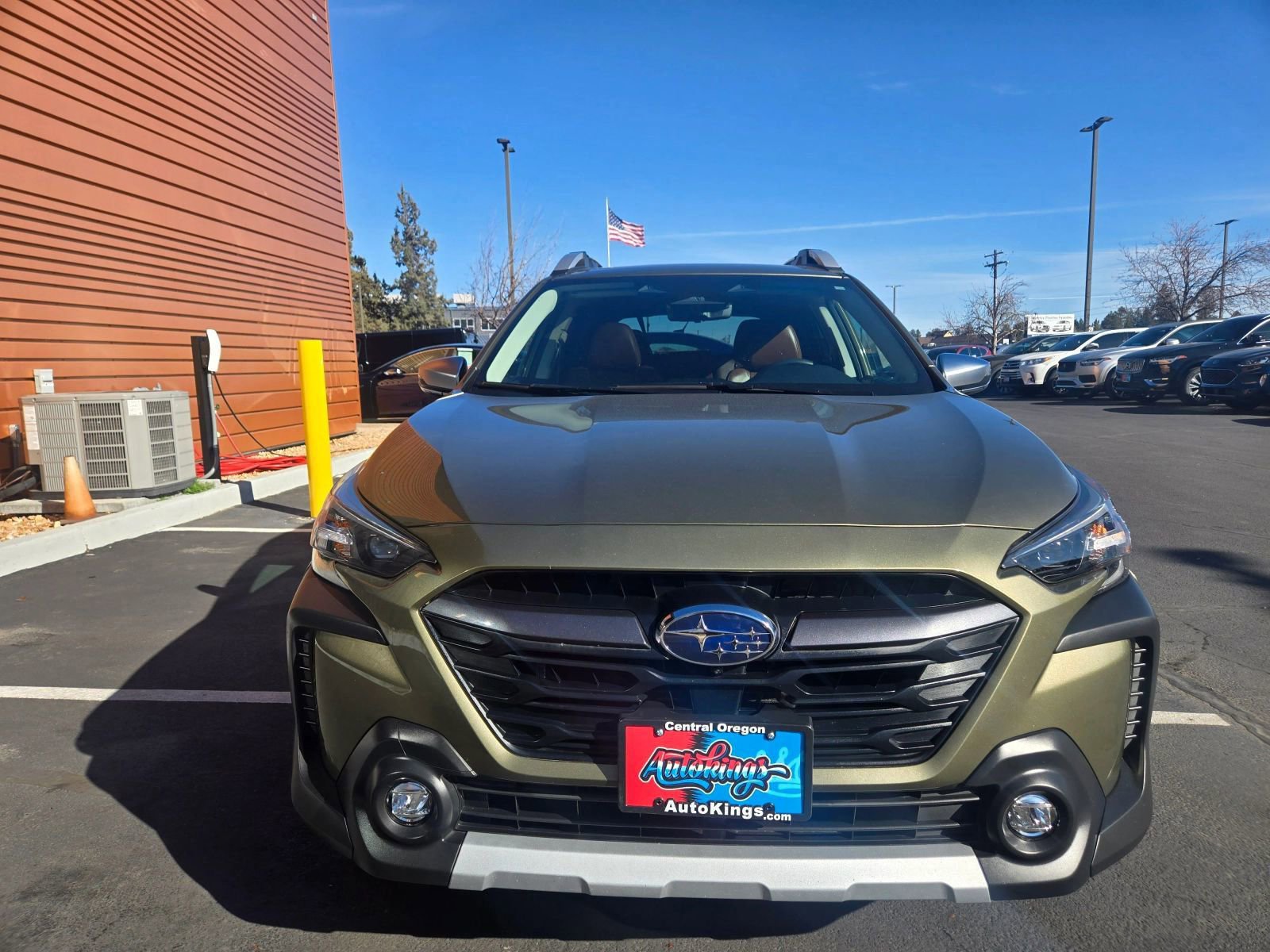 Used 2024 Subaru Outback Touring XT w/ Popular Package #2 image 8