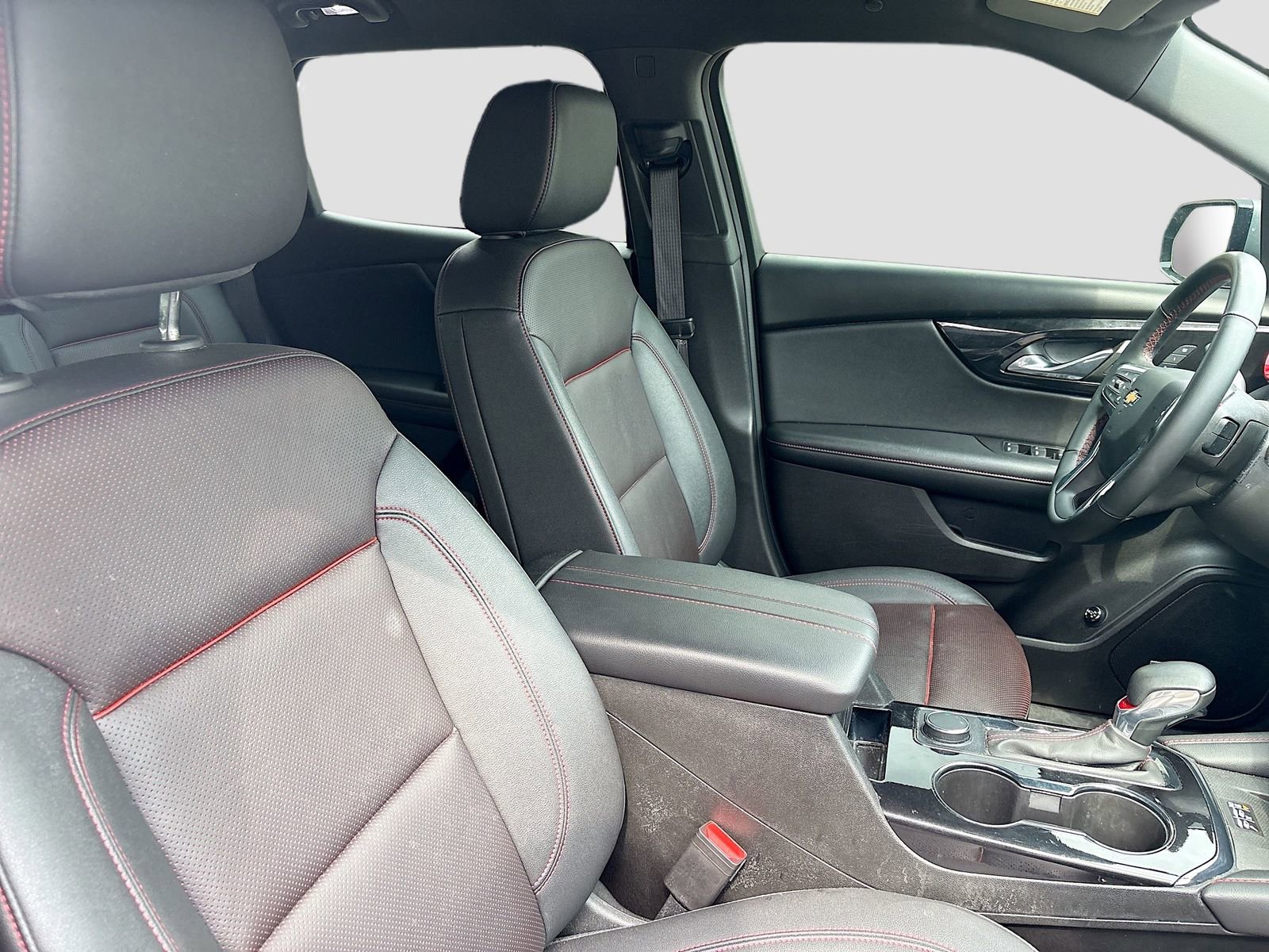 Used 2024 Chevrolet Blazer RS w/ Enhanced Convenience Package FWD image 29