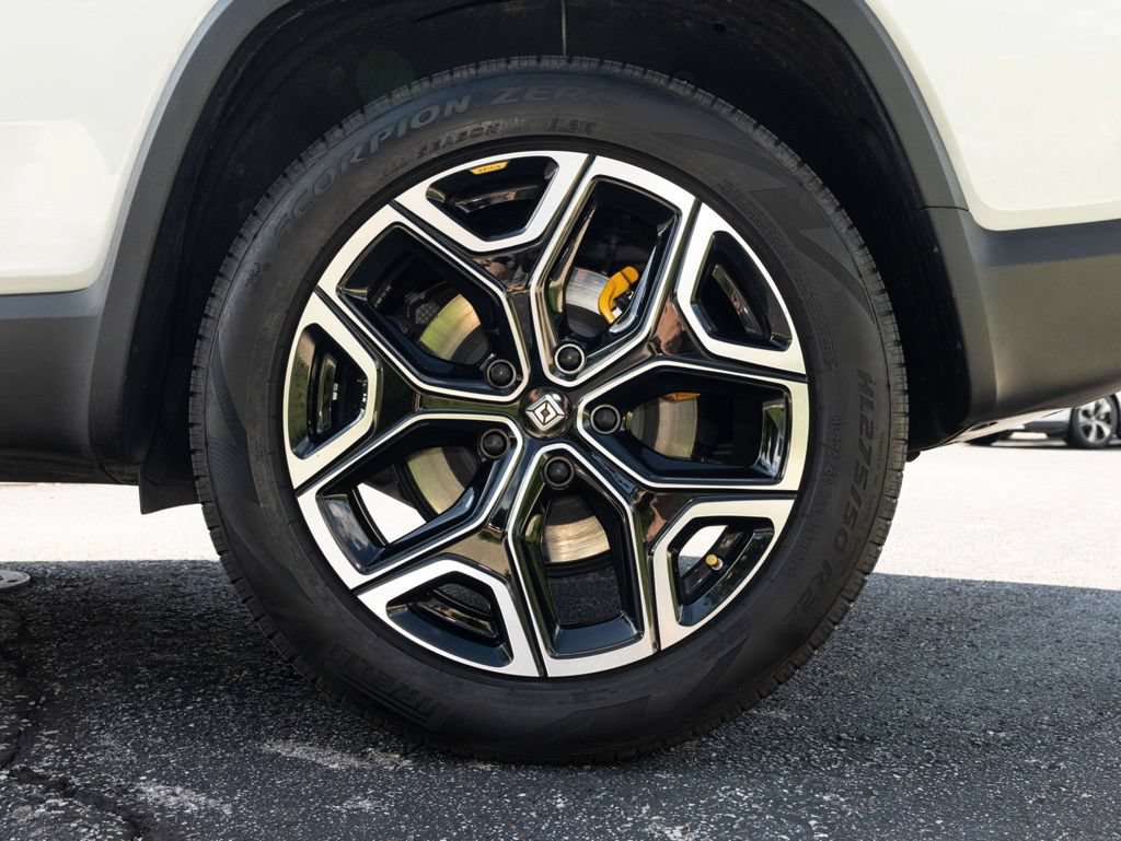 Used 2023 Rivian R1S Launch Edition AWD/4WD image 65