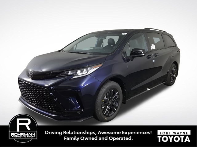 New 2026 Toyota Sienna XSE AWD/4WD image 2