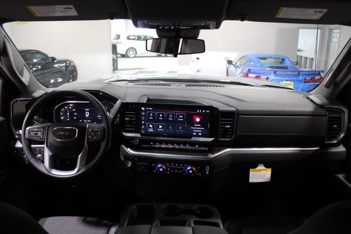New 2026 GMC Sierra 1500 SLE w/ X31 Off-Road Package image 3