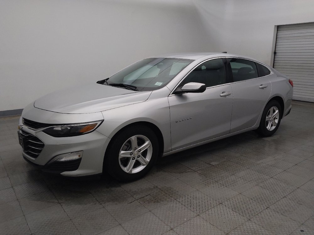 Used 2021 Chevrolet Malibu LS FWD image 2