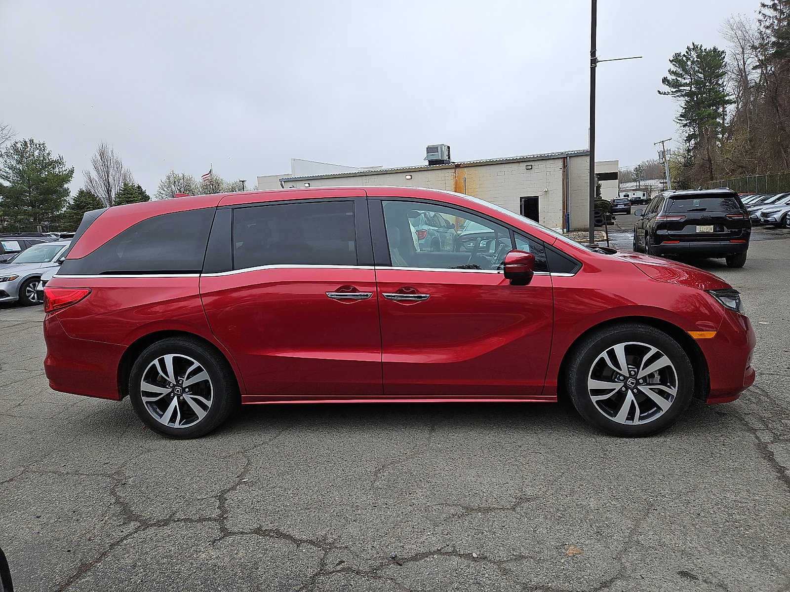 Certified 2023 Honda Odyssey Touring image 8