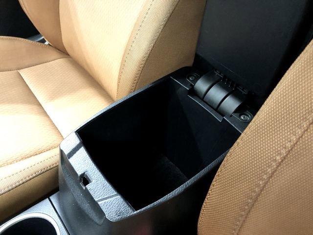 Used 2016 Toyota Corolla LE image 26