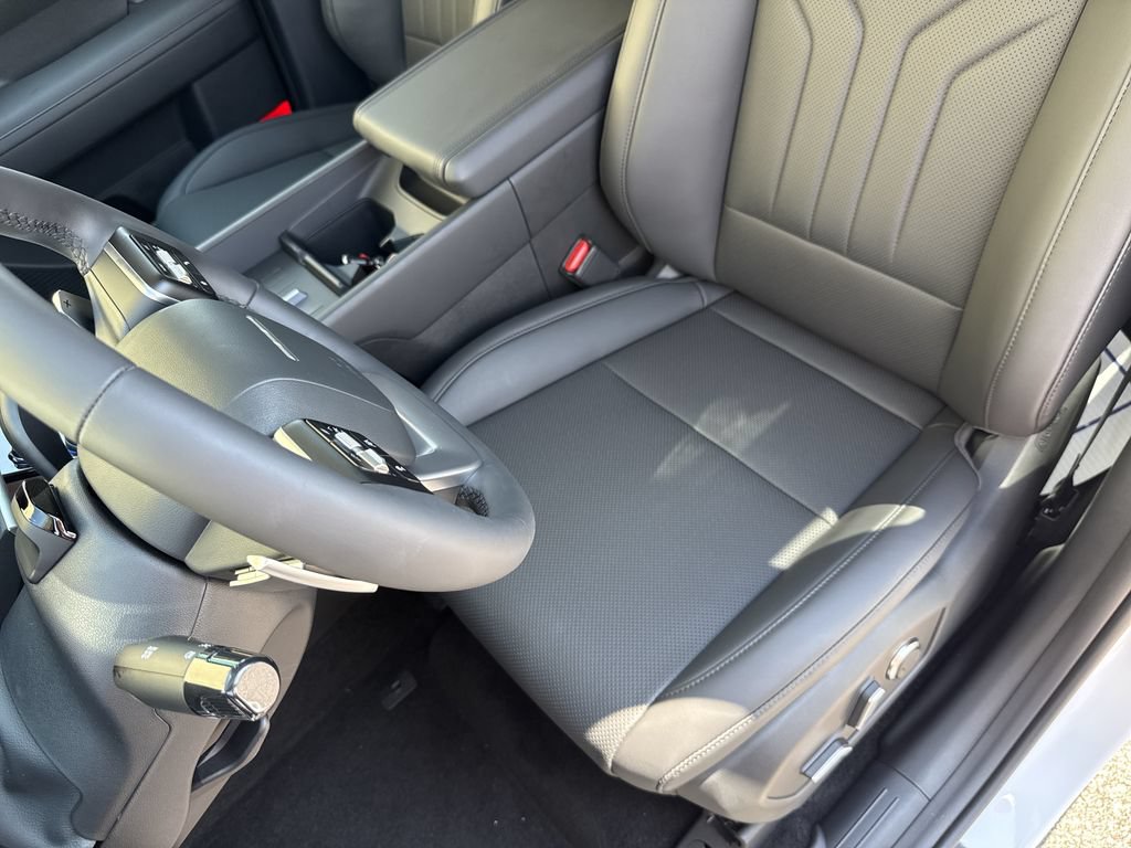 New 2027 Hyundai Santa Fe SEL FWD image 11
