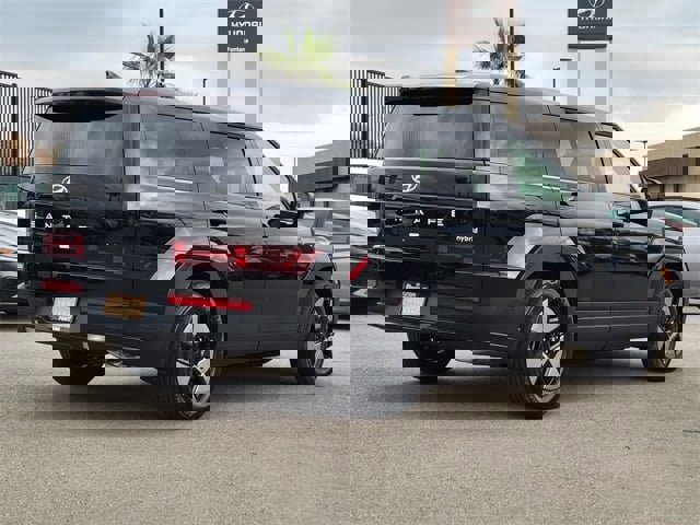 New 2026 Hyundai Santa Fe SE image 2