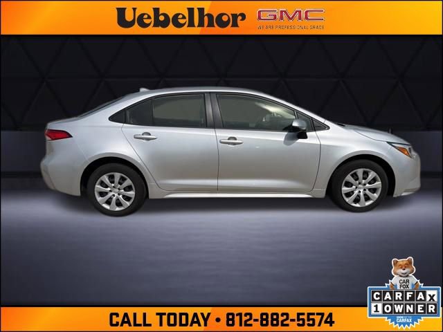 Used 2025 Toyota Corolla LE image 3