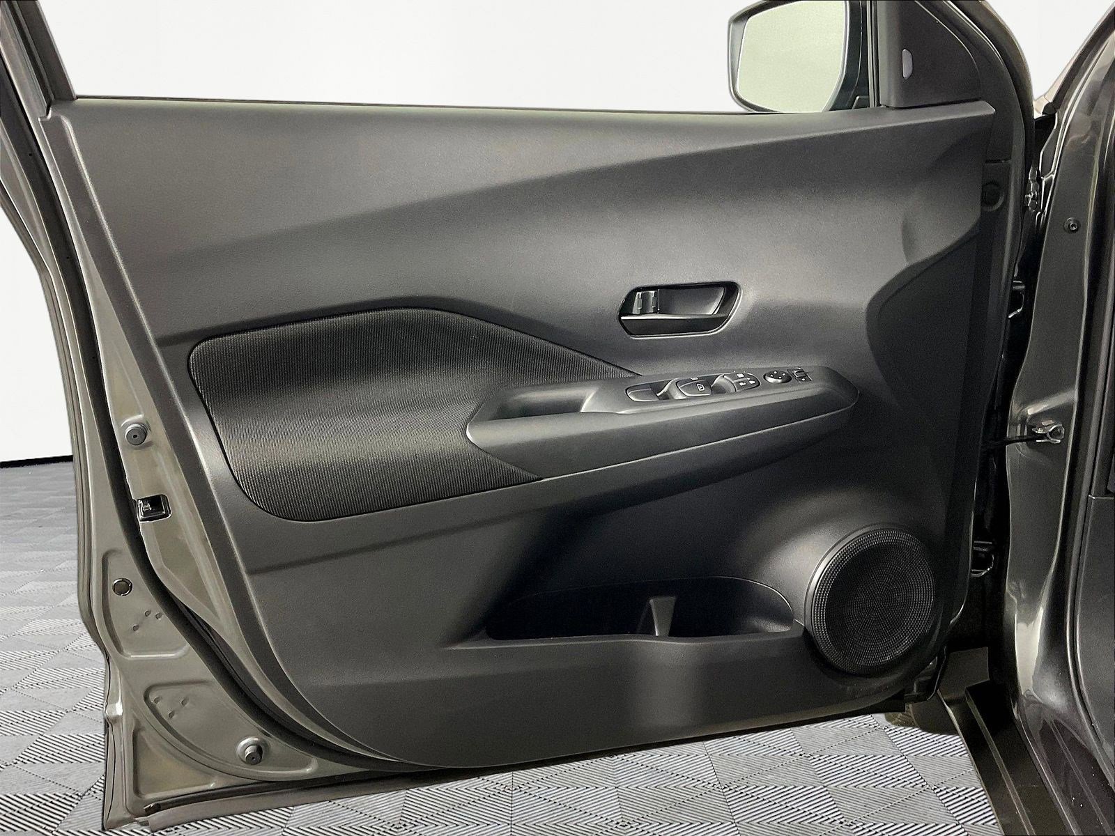 Certified 2024 Nissan Kicks S FWD image 20