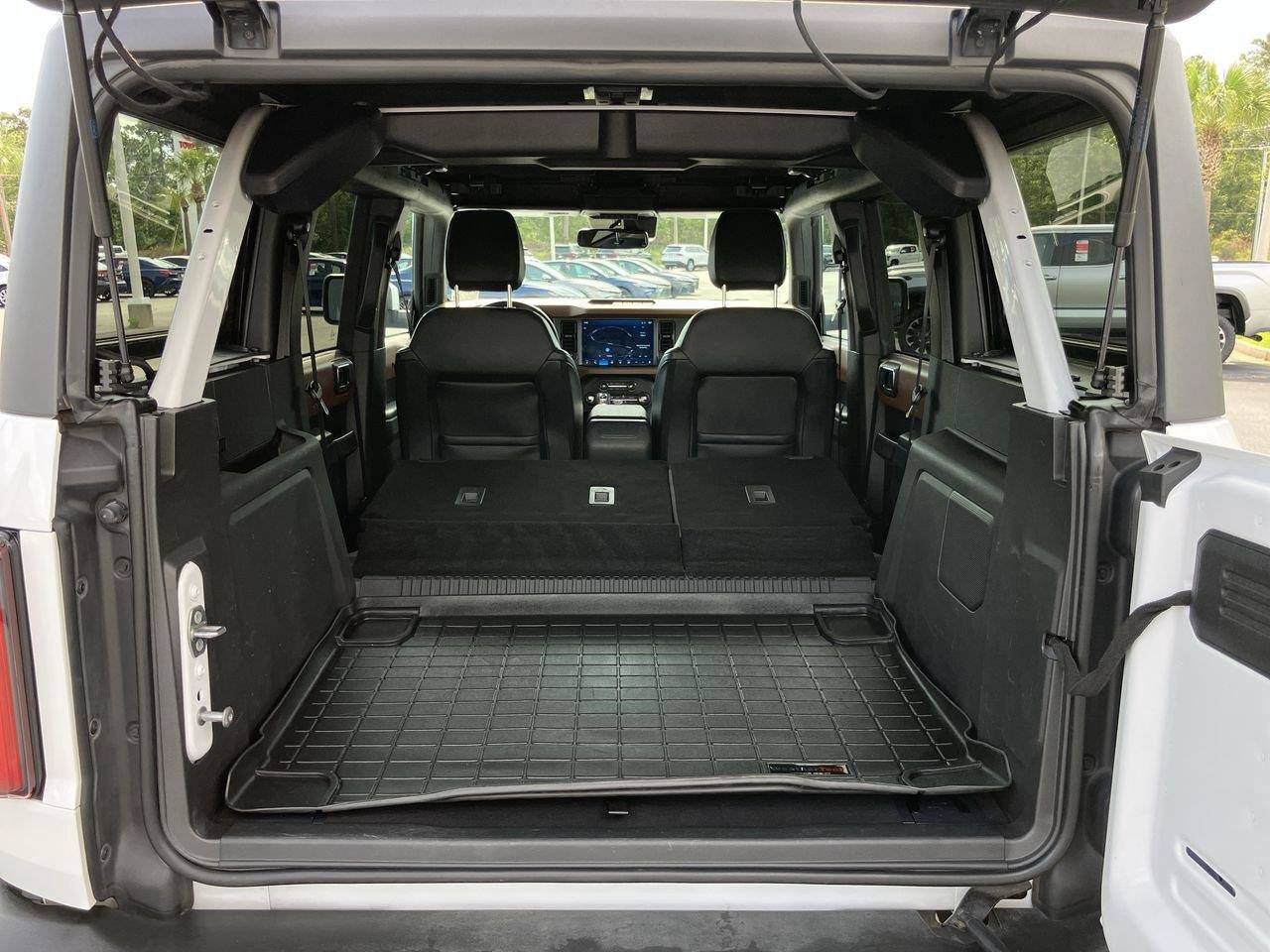 Used 2024 Ford Bronco Outer Banks AWD/4WD image 30