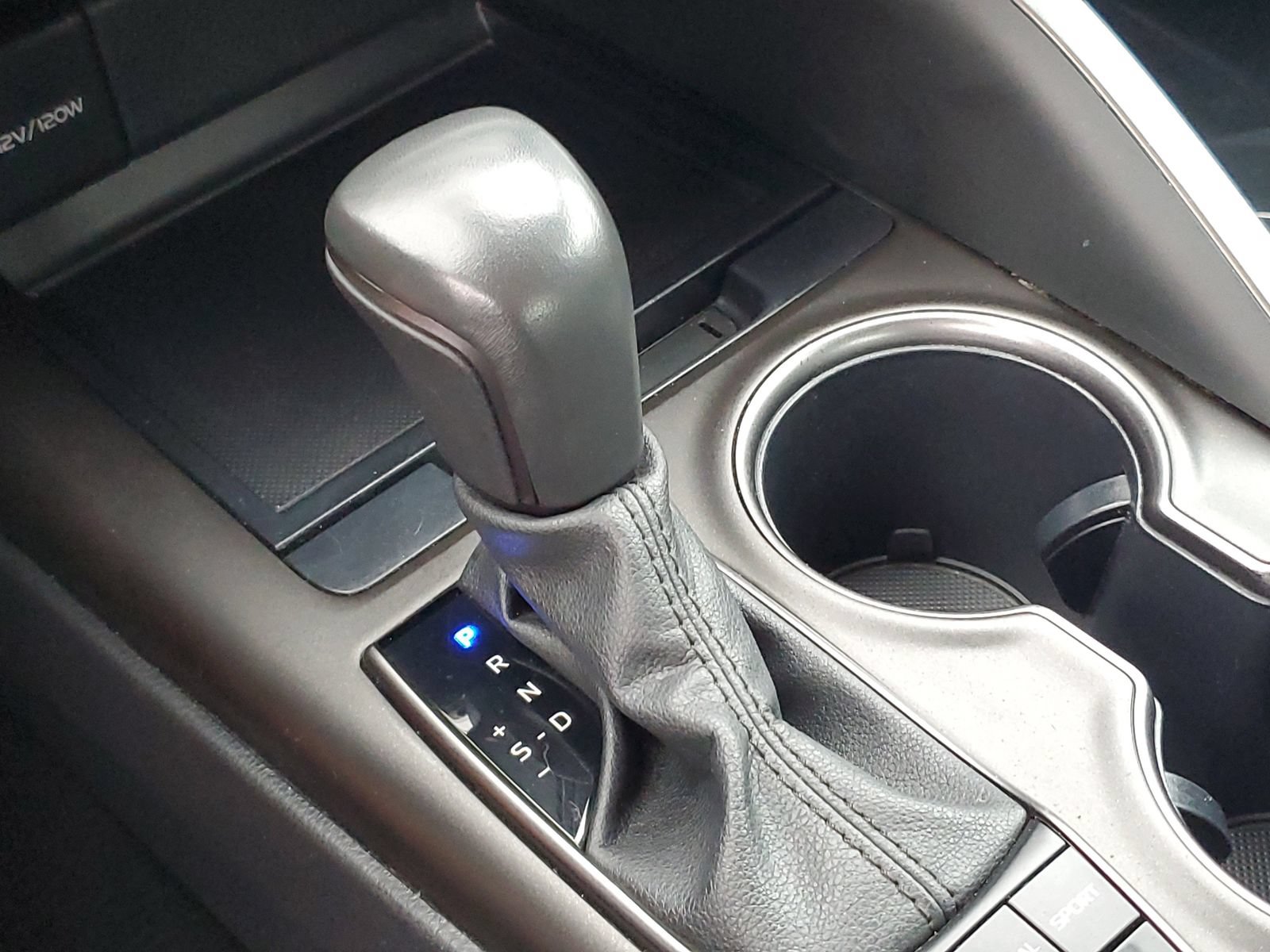 Certified 2024 Toyota Camry SE FWD image 29