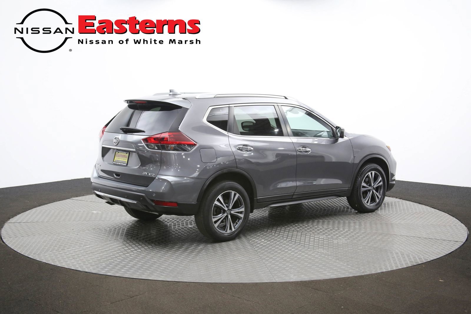 Used 2019 Nissan Rogue SV w/ Premium Package image 44
