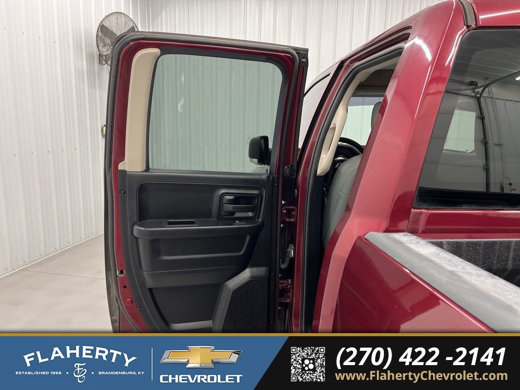 Used 2017 RAM 1500 Express w/ Express Value Package image 10