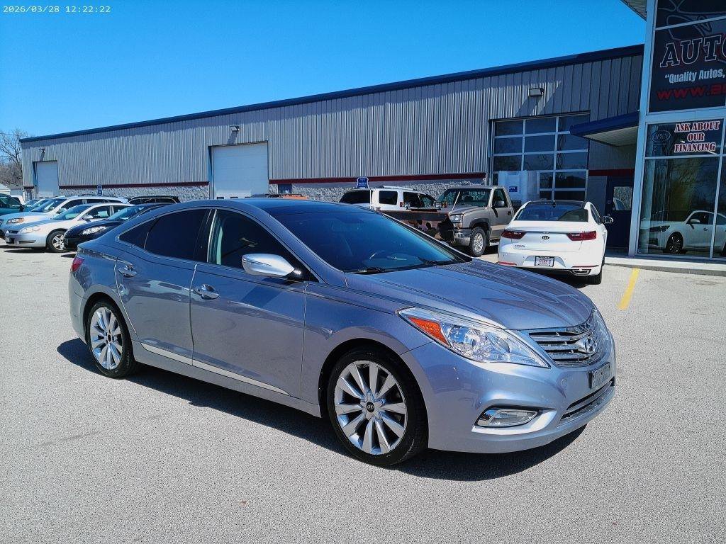Used 2014 Hyundai Azera Limited w/ Option Group 02 FWD image 2