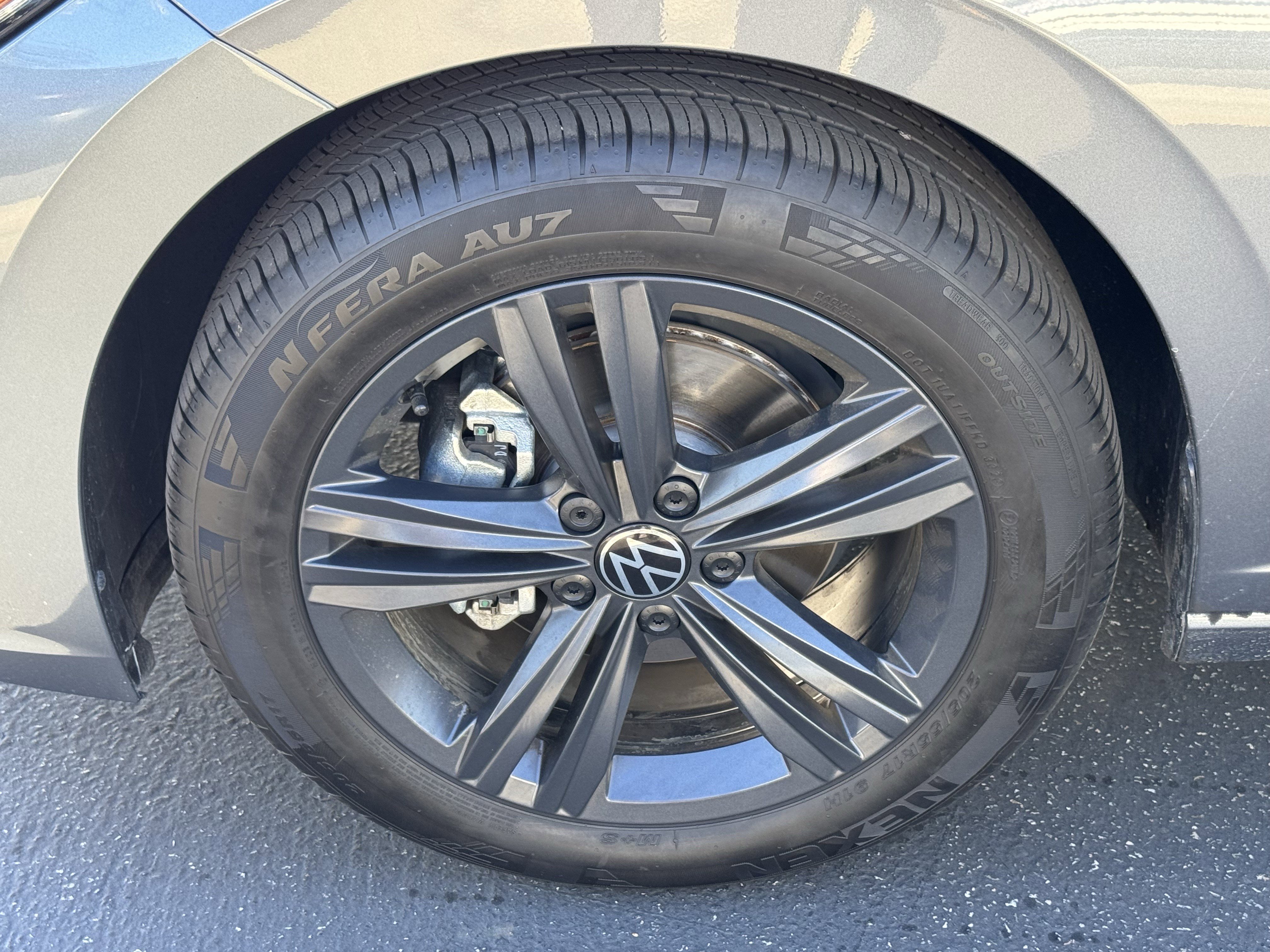 Certified 2024 Volkswagen Jetta SE image 12