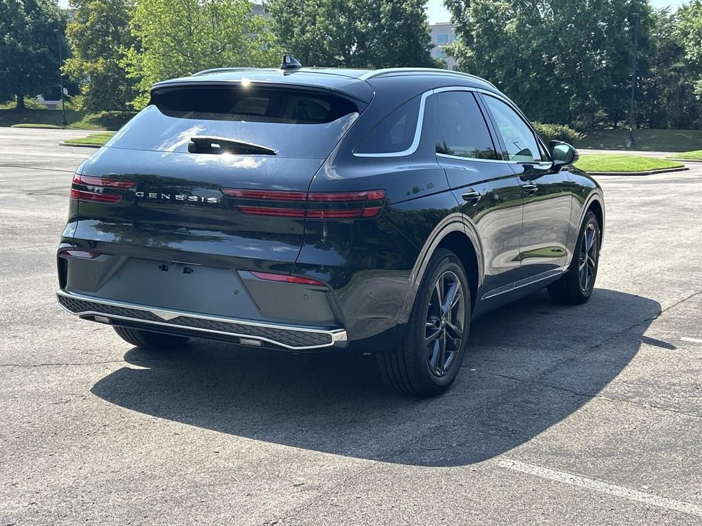 New 2027 Genesis GV70 2.5T Select AWD/4WD image 7