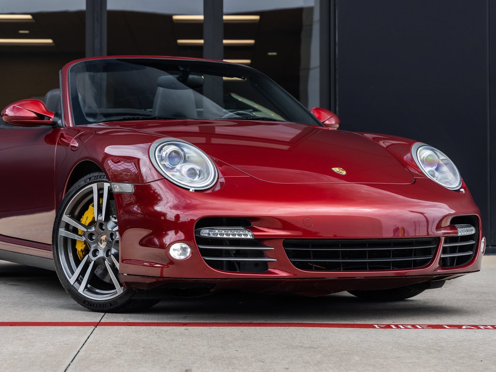 Used 2012 Porsche 911 Edition 918 Spyder AWD/4WD image 9