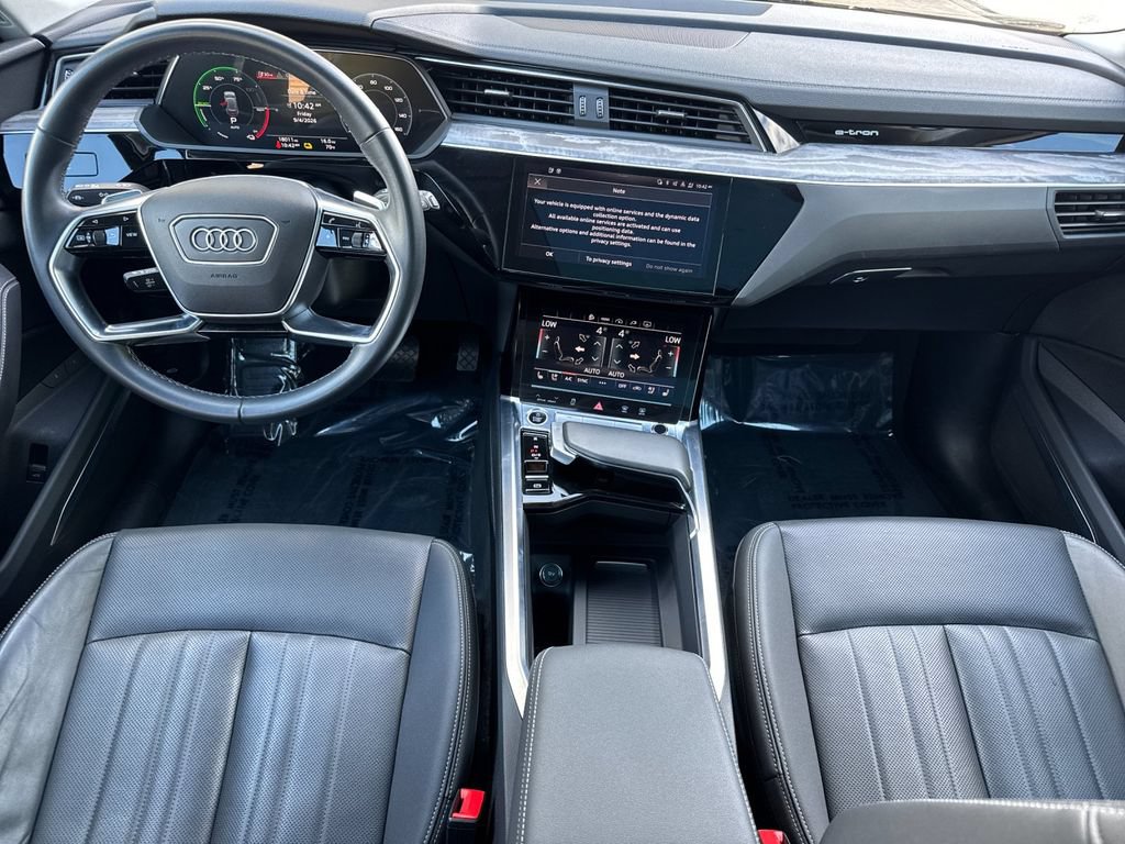Used 2024 Audi Q8 e-tron Premium Plus w/ Premium Plus Package AWD/4WD image 19