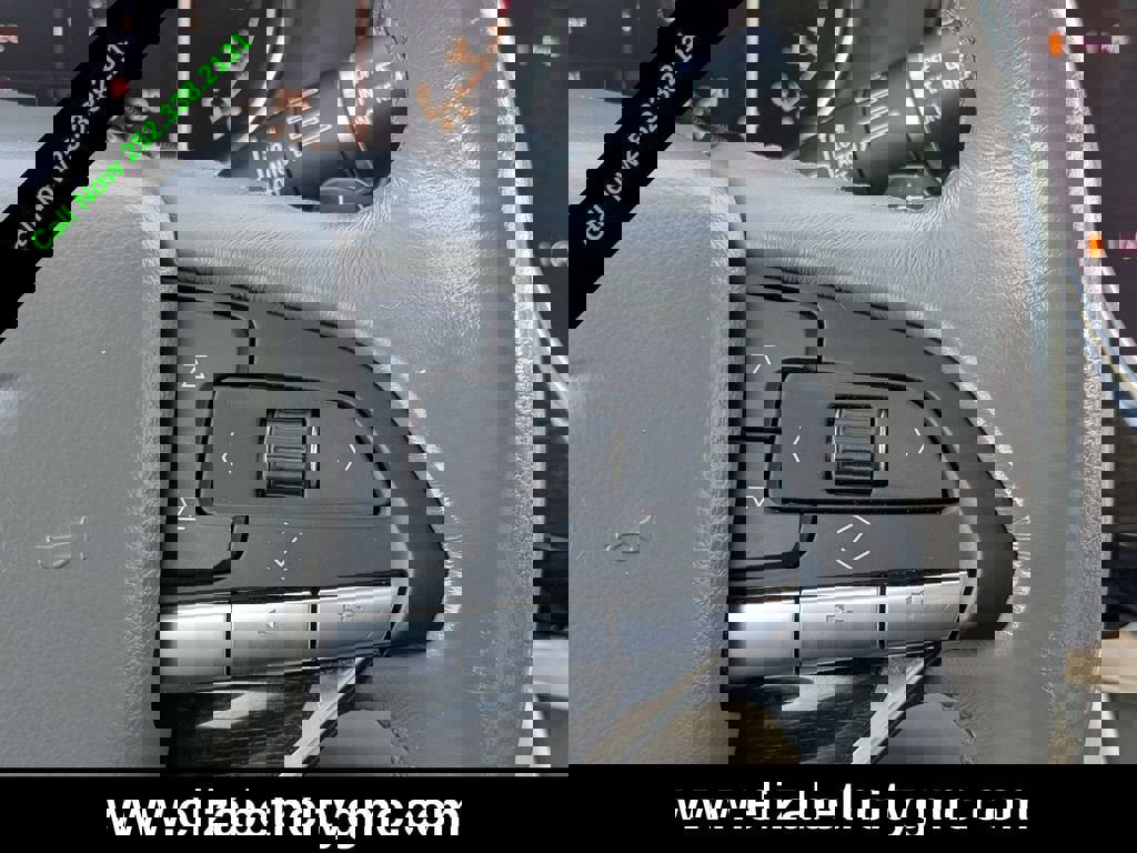 Used 2022 Cadillac XT6 Premium Luxury image 28