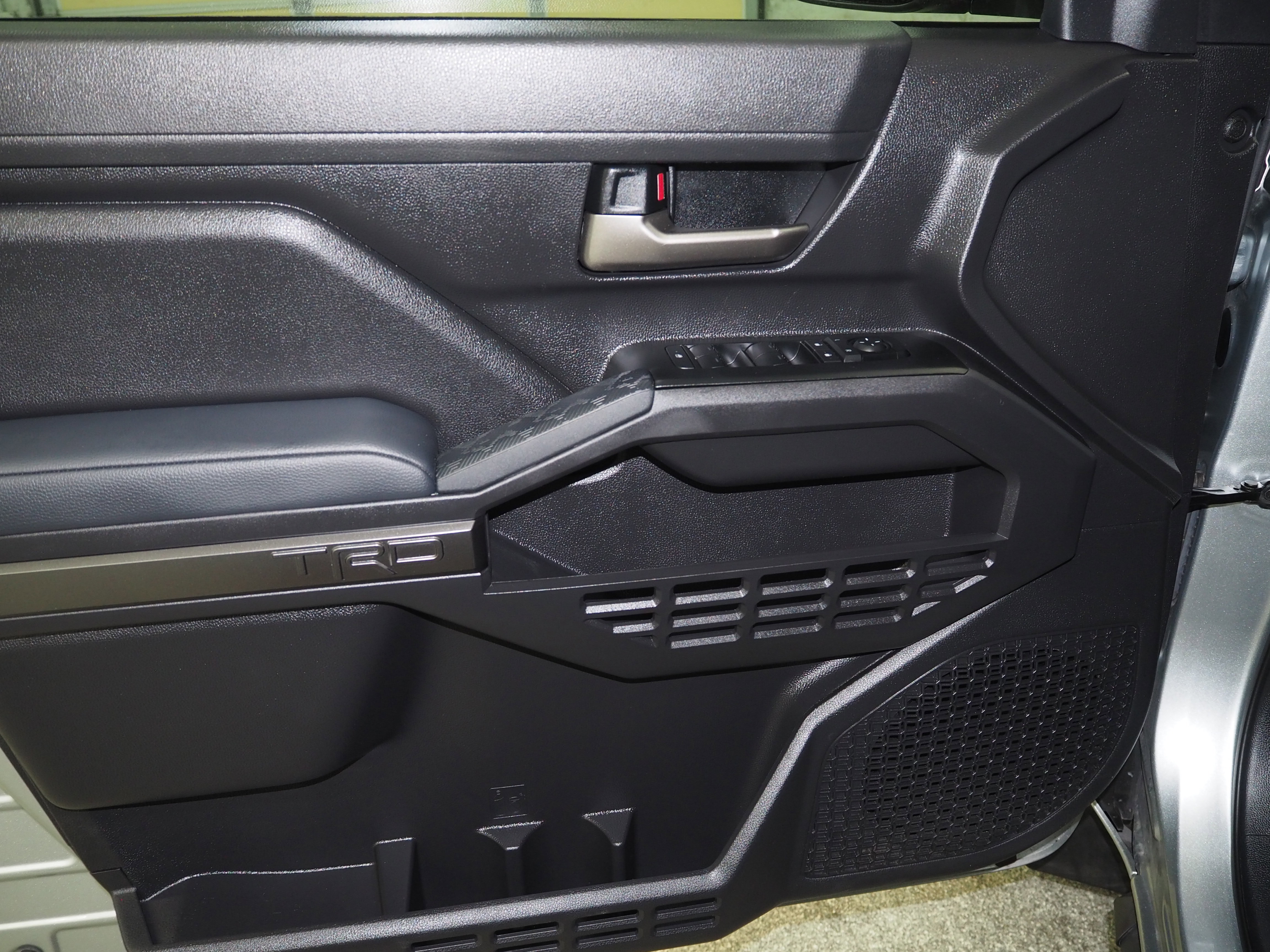 Used 2024 Toyota Tacoma 4x4 Double Cab Hybrid image 21