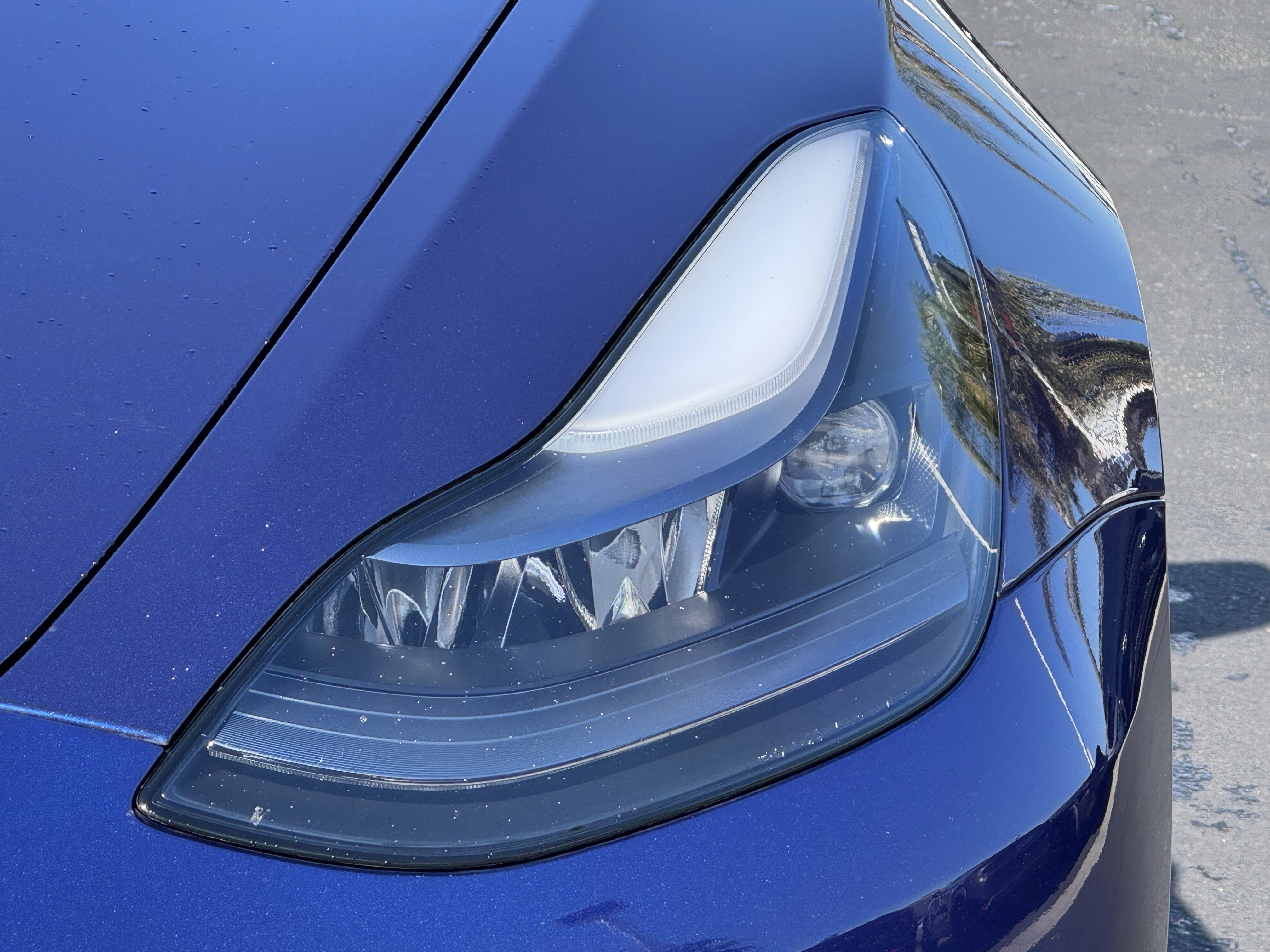 Used 2023 Tesla Model 3 Standard Range image 6