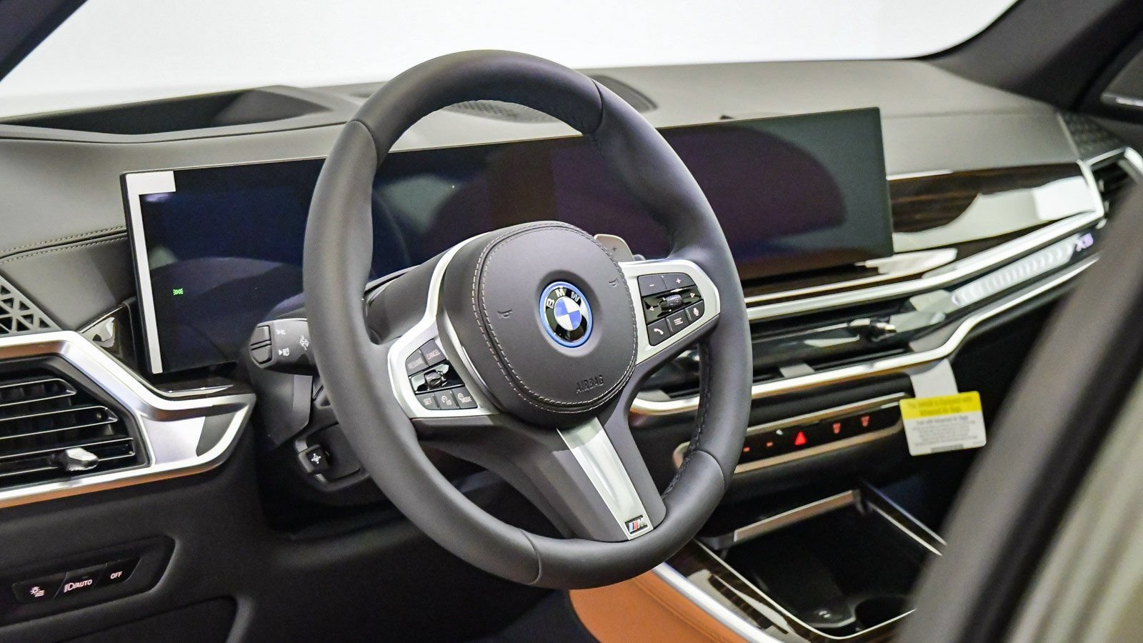 New 2026 BMW X5 xDrive50e w/ M Sport Package AWD/4WD image 19