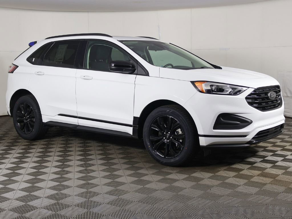 Used 2024 Ford Edge SE w/ Black Appearance Package image 41