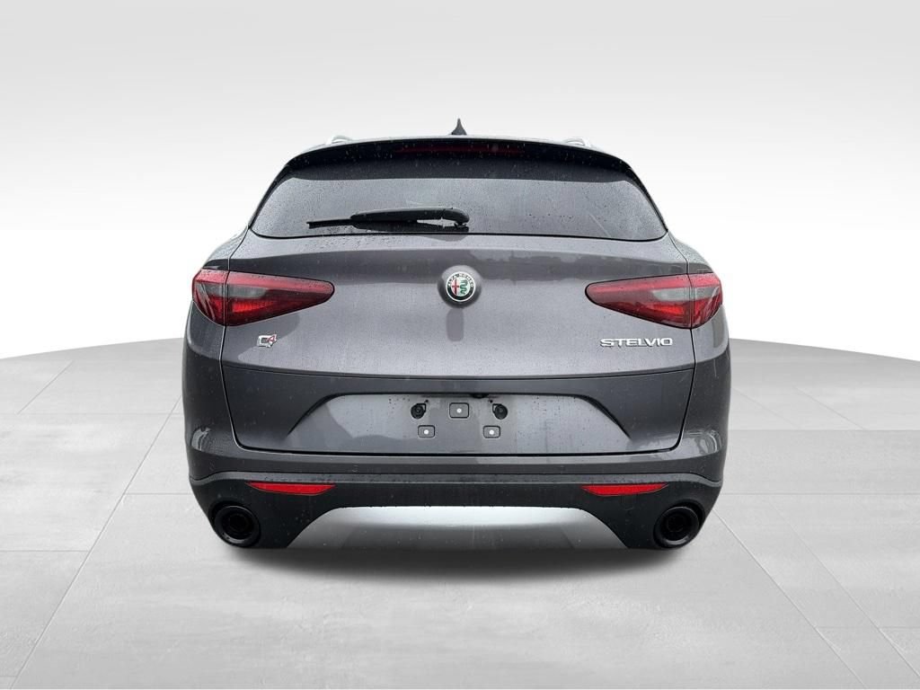 Used 2018 Alfa Romeo Stelvio Ti Lusso AWD/4WD image 26