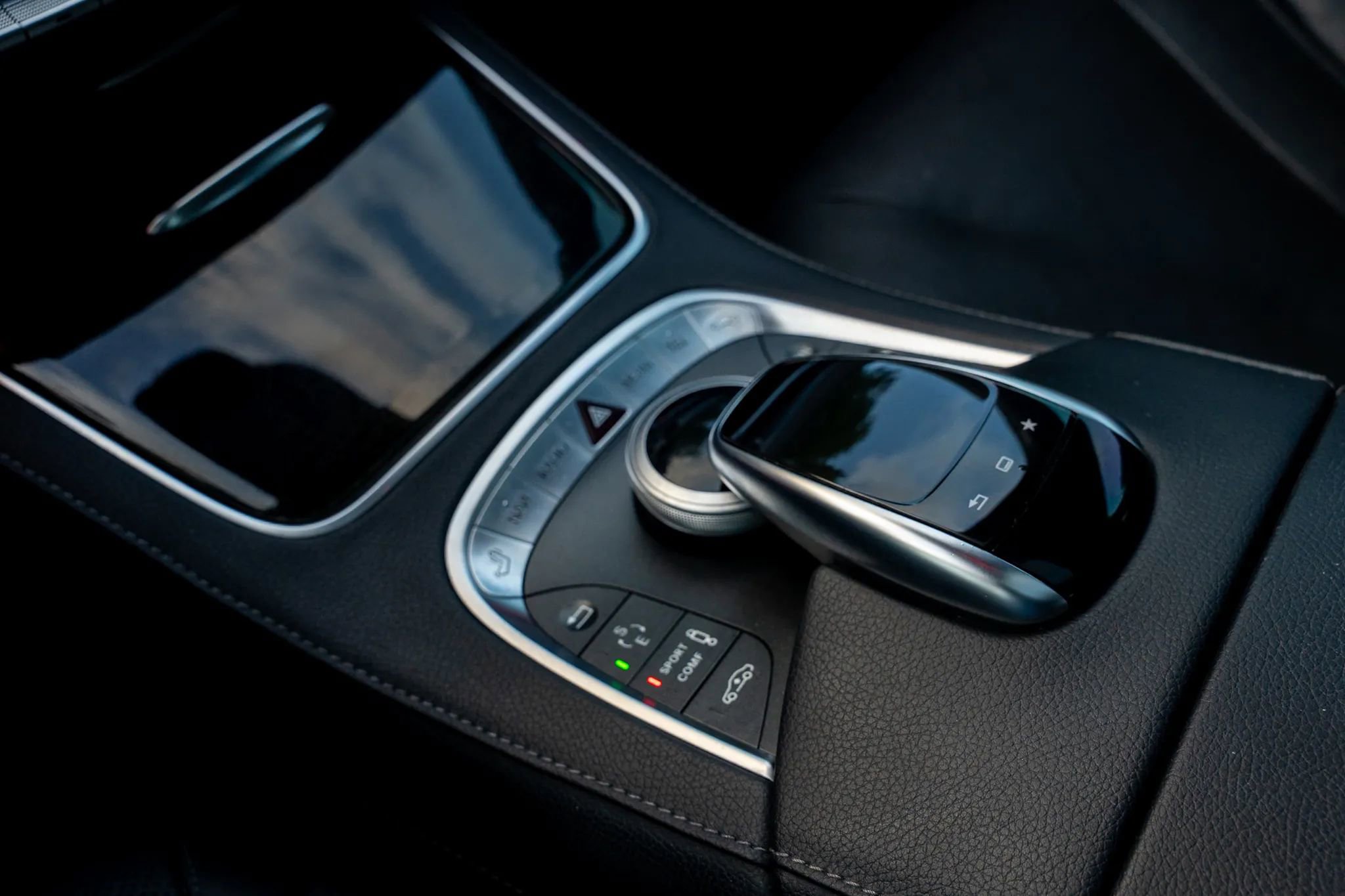 Used 2015 Mercedes-Benz S 550 Sedan image 23