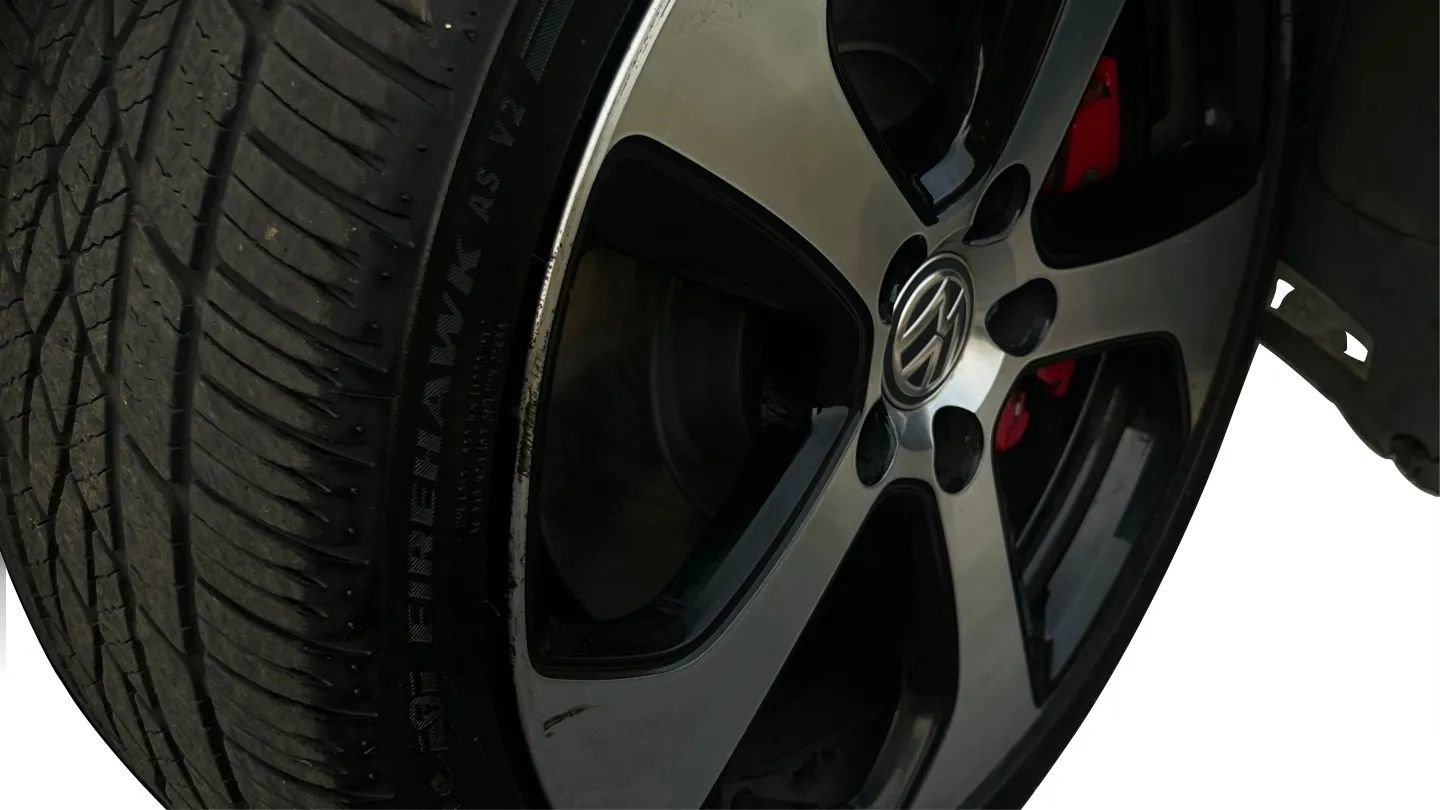 Used 2017 Volkswagen GTI SE FWD image 45