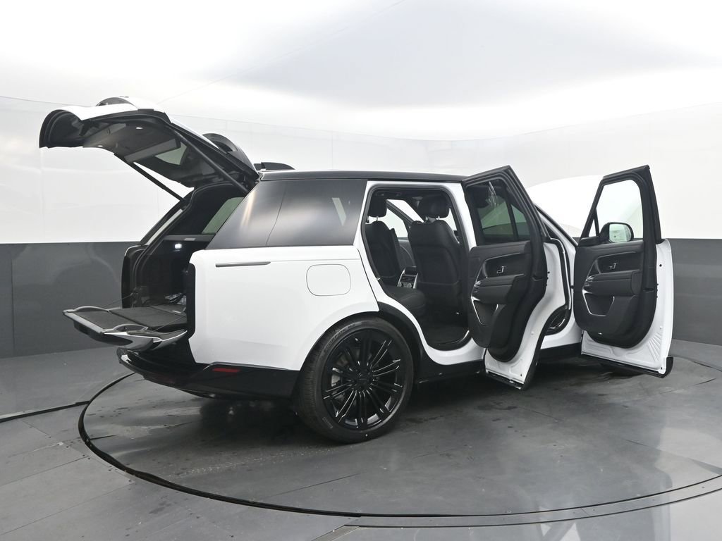 New 2026 Land Rover Range Rover SE AWD/4WD image 39