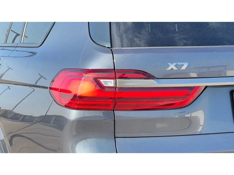 Used 2020 BMW X7 M50i image 68