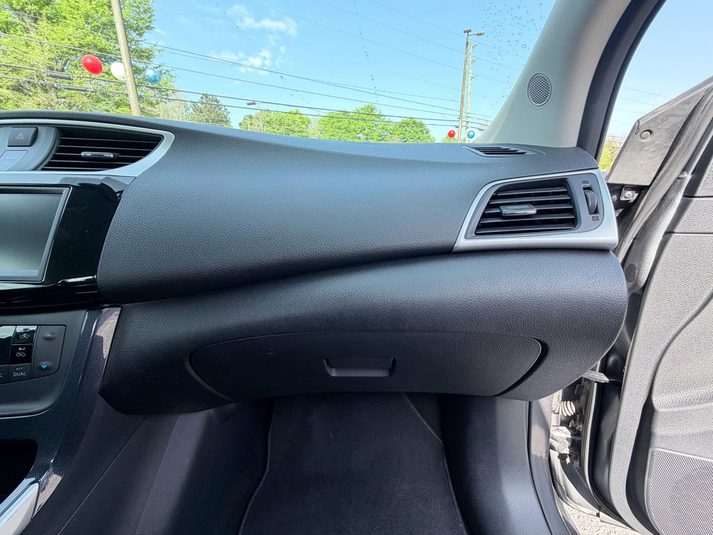 Used 2019 Nissan Sentra SR image 19